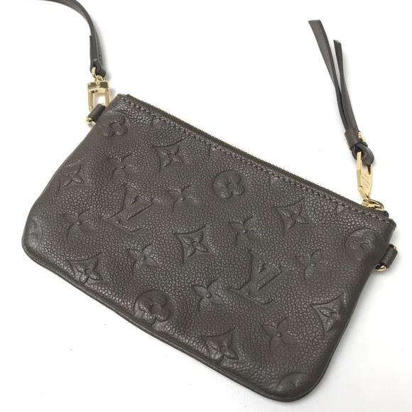 LOUIS VUITTON Brown Monogram Tote Bag - Picture 9 of 9